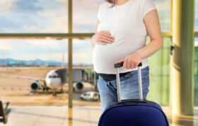 راهنمای سفر در دوران بارداری YN8Q13